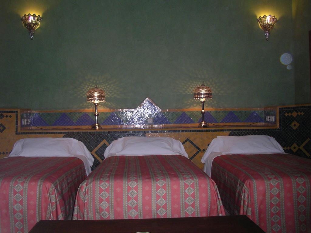 Hotel Kasbah Azalay M'Hamid Oda fotoğraf